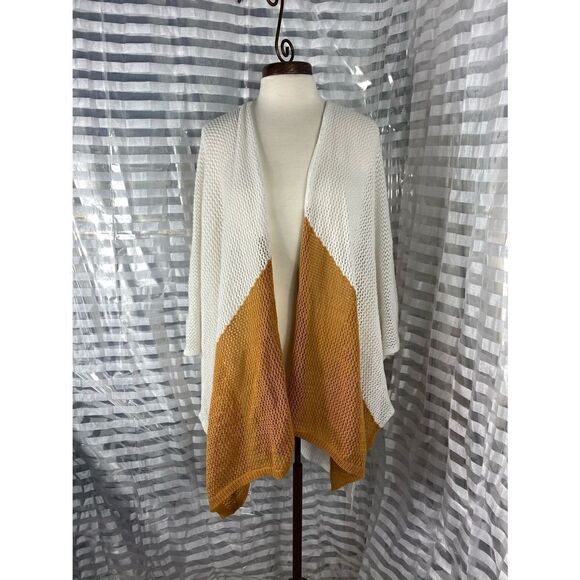 Universal Thread Cream/Tan Open Weave Cardigan - Picture 1 of 5